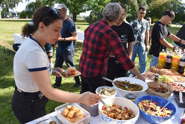 Gemeinsames Sommerfest der Patenschaften im Park